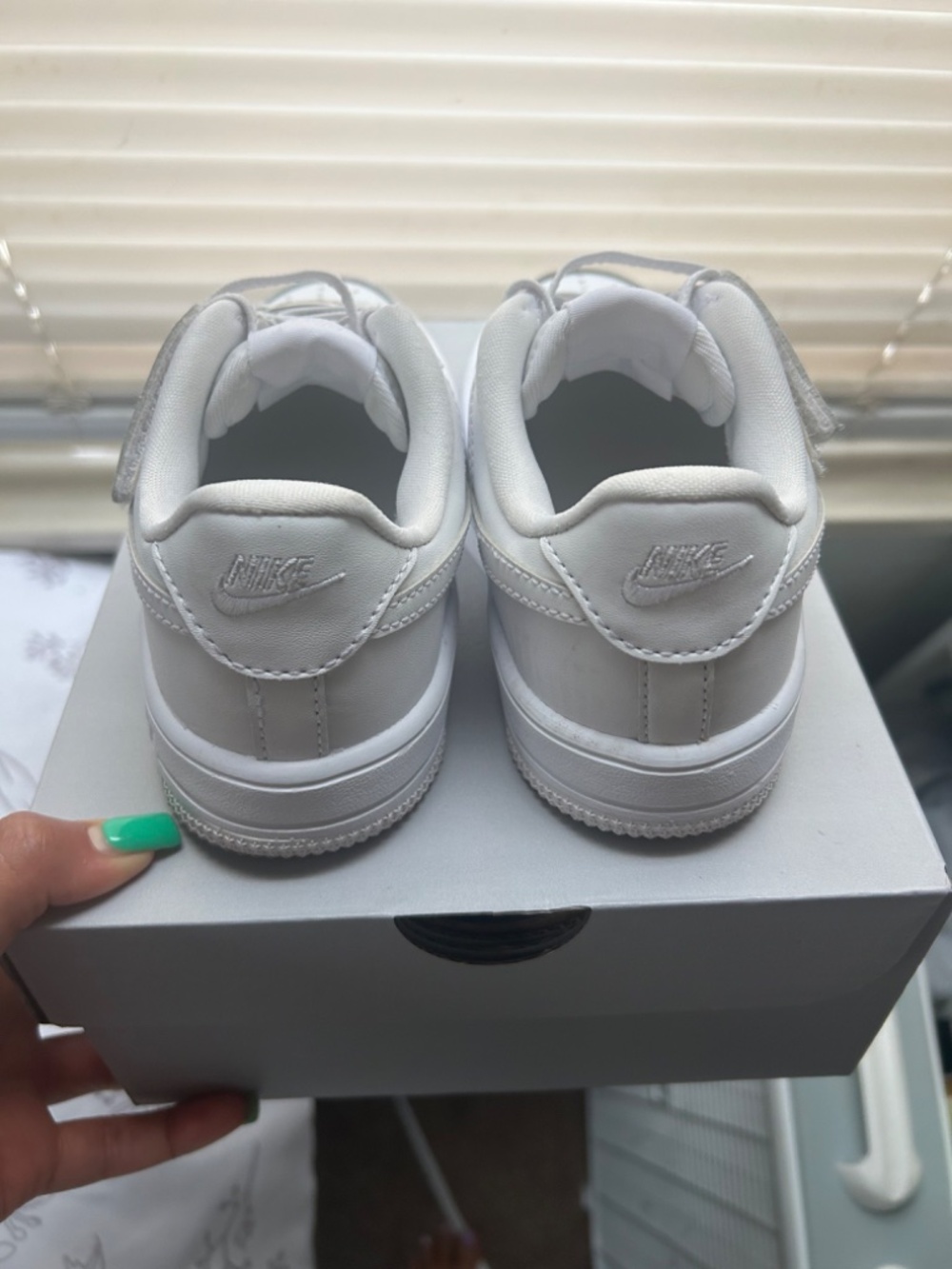 Kids Nike Air Force 1 Size 13C - Picture 5 of 7